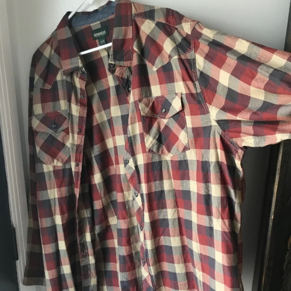 Men’s XXL outdoor life plaid shirt
